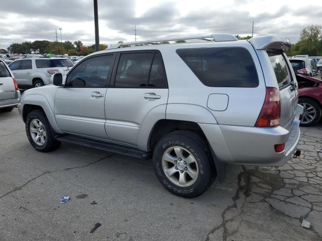Photo 2 from auction – 2005 TOYOTA 4RUNNER SR with VIN JTEBU14R058043494