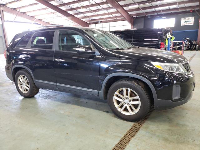Photo 4 from auction – 2015 KIA SORENTO LX with VIN 5XYKT4A78FG601078