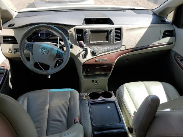 Photo 8 from auction – 2011 TOYOTA SIENNA XLE with VIN 5TDYK3DC7BS101118