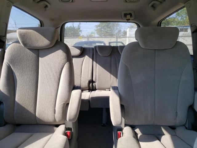 Photo 10 from auction – 2006 KIA SEDONA with VIN KNDMB233066031672