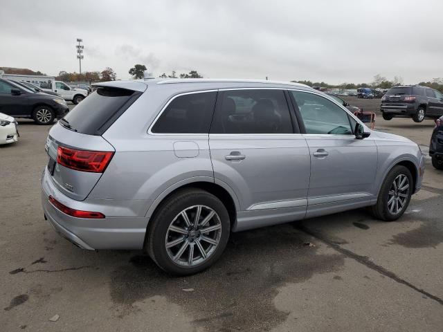 Photo 3 from auction – 2018 AUDI Q7 PREMIUM with VIN WA1LAAF79JD045317