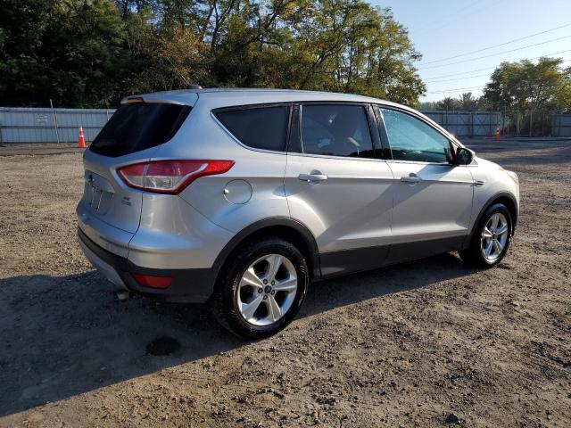 Photo 3 from auction – 2014 FORD ESCAPE SE with VIN 1FMCU9GX8EUD62274