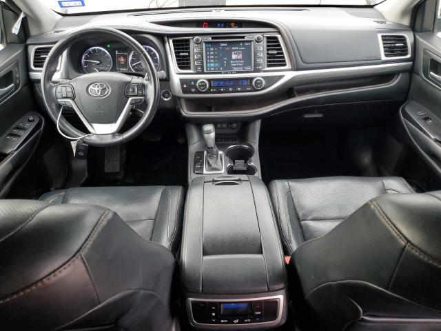 Photo 8 from auction – 2018 TOYOTA HIGHLANDER with VIN 5TDYZRFH0JS236754