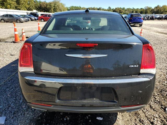 Photo 6 from auction – 2017 CHRYSLER 300 LIMITE with VIN 2C3CCAAG9HH506637