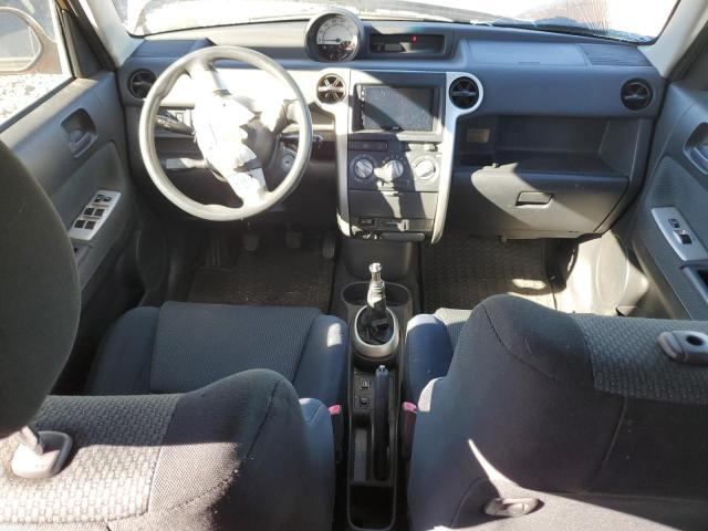 Photo 8 from auction – 2006 TOYOTA SCION XB with VIN JTLKT334064120905