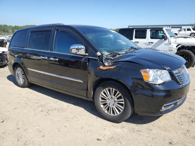 Photo 4 from auction – 2013 CHRYSLER TOWN & COU with VIN 2C4RC1CG3DR589439