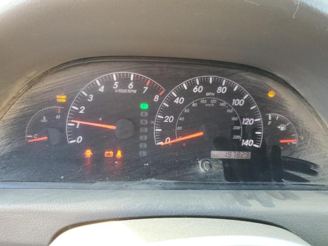 Photo 9 from auction – 2005 TOYOTA CAMRY LE with VIN 4T1BE32K35U084630