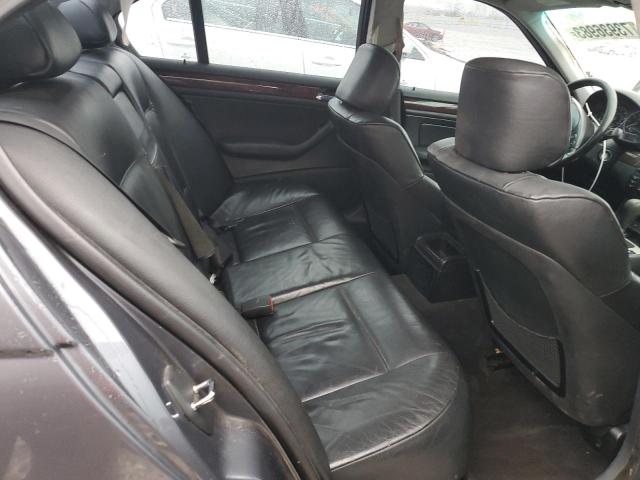 Photo 10 from auction – 2002 BMW 330 XI with VIN WBAEW53472PG17003