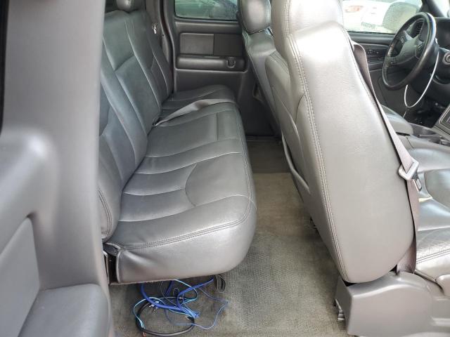Photo 10 from auction – 2004 CHEVROLET SILVERADO with VIN 2GCEK19NX41143486