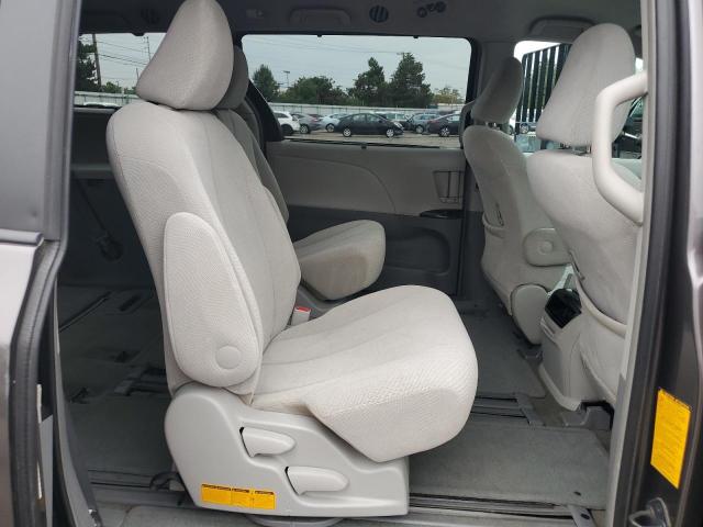 Photo 11 from auction – 2012 TOYOTA SIENNA LE with VIN 5TDKK3DC8CS246823