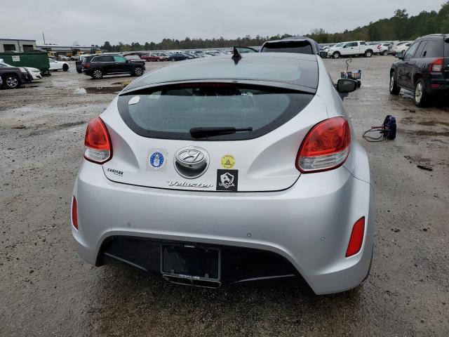 Photo 6 from auction – 2015 HYUNDAI VELOSTER with VIN KMHTC6AD5FU236696