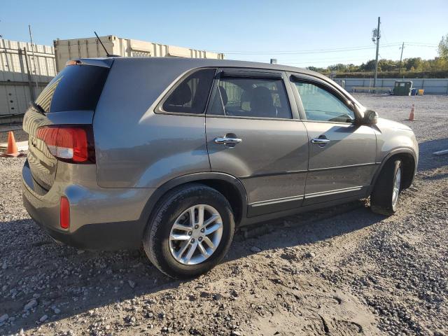 Photo 3 from auction – 2014 KIA SORENTO LX with VIN 5XYKT3A67EG423857
