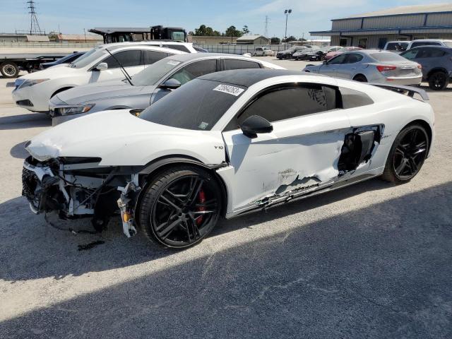 AUDI R8 2022 with VIN WUAKBAFXXN7900631 - Photo from auction