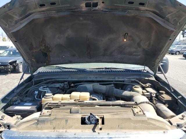 Photo 12 from auction – 2001 FORD EXCURSION with VIN 1FMNU43S61EA90186