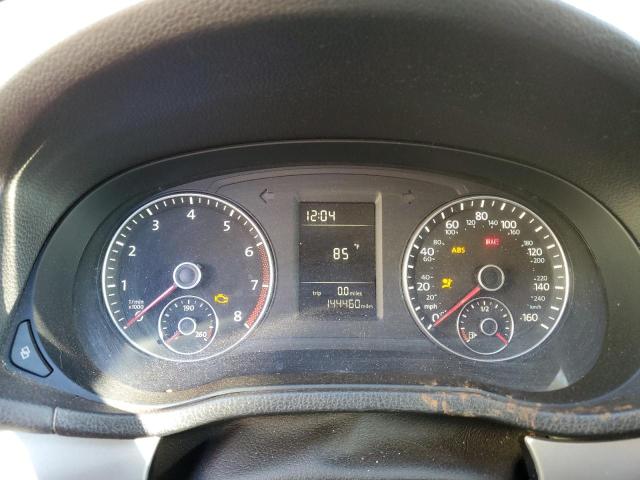 Photo 9 from auction – 2012 VOLKSWAGEN PASSAT S with VIN 1VWAP7A38CC057547