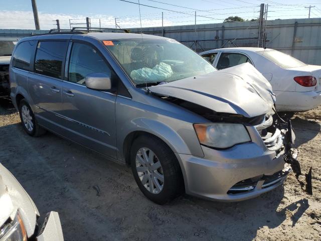 Photo 4 from auction – 2013 CHRYSLER TOWN & COU with VIN 2C4RC1BGXDR796802