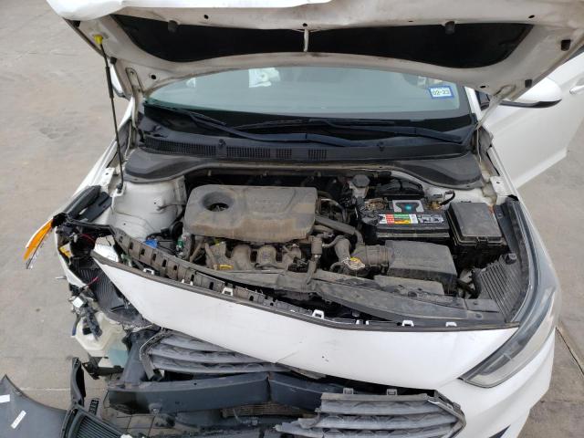 Photo 11 from auction – 2018 HYUNDAI ACCENT SE with VIN 3KPC24A3XJE011992