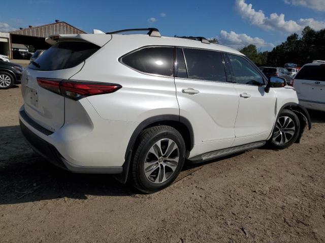Photo 3 from auction – 2021 TOYOTA HIGHLANDER with VIN 5TDGZRAH6MS068979