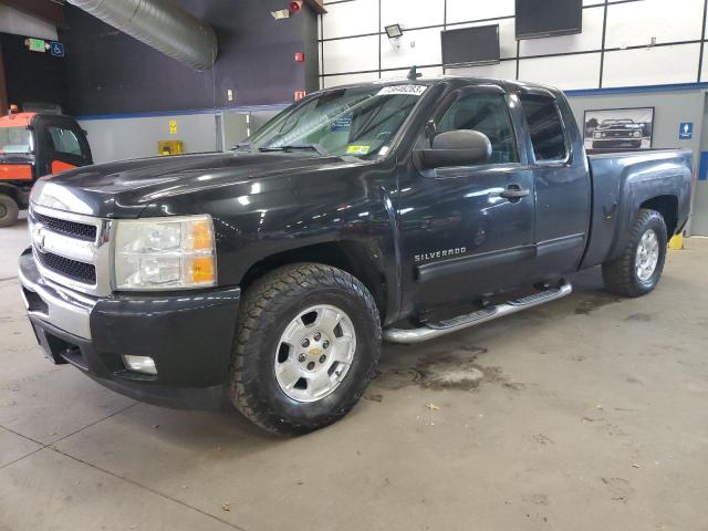 CHEVROLET SILVERADO 2010 with VIN 1GCSKSE36AZ124241 - Photo from auction