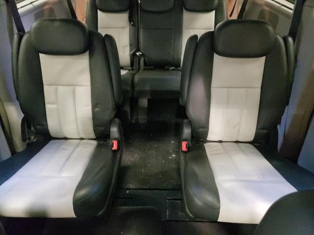 Photo 10 from auction – 2010 CHRYSLER TOWN & COU with VIN 2A4RR8DX9AR394909