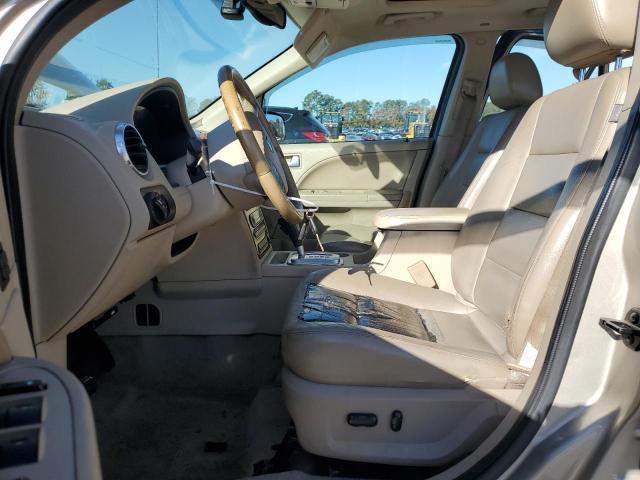 Фото 7 с аукциона – 2005 FORD FREESTYLE с VIN 1FMDK06165GA34255