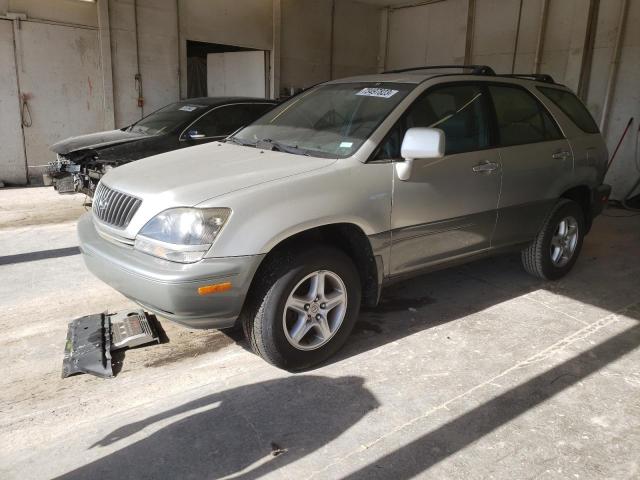 LEXUS RX 300 2000 مع رقم تعريف المركبة JT6HF10U5Y0163286 - صورة من المزاد