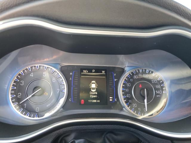 Photo 9 from auction – 2016 CHRYSLER 200 LIMITE with VIN 1C3CCCAB0GN181186