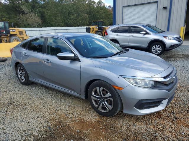 Photo 4 from auction – 2017 HONDA CIVIC LX with VIN 19XFC2F58HE203835