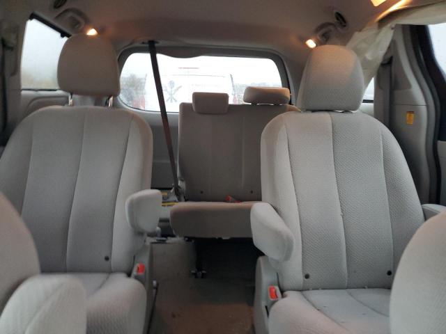 Photo 10 from auction – 2012 TOYOTA SIENNA LE with VIN 5TDJK3DC4CS045142
