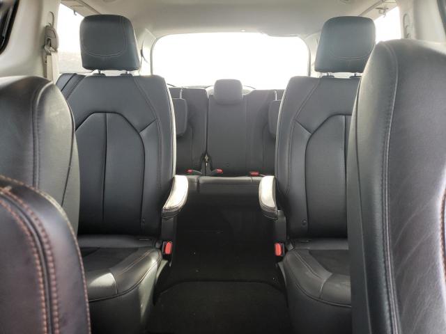 Photo 10 from auction – 2018 CHRYSLER PACIFICA T with VIN 2C4RC1BGXJR107319