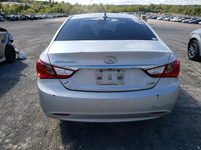 Photo 6 from auction – 2011 HYUNDAI SONATA SE with VIN 5NPEC4AC0BH221813