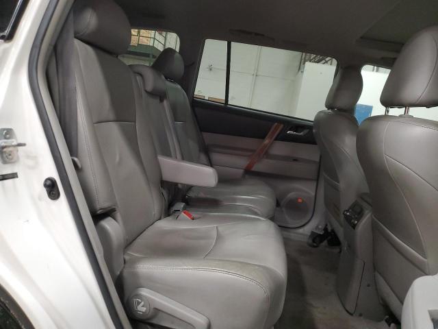 Photo 11 from auction – 2010 TOYOTA HIGHLANDER with VIN 5TDDK3EH3AS020561