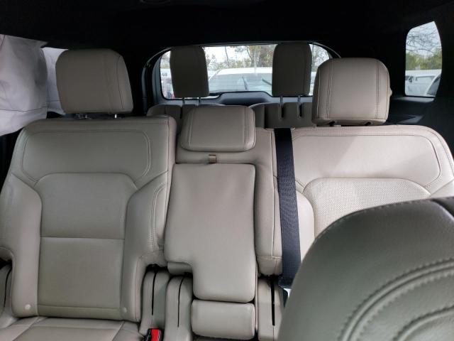Photo 10 from auction – 2018 FORD EXPLORER L with VIN 1FM5K8F88JGB78853