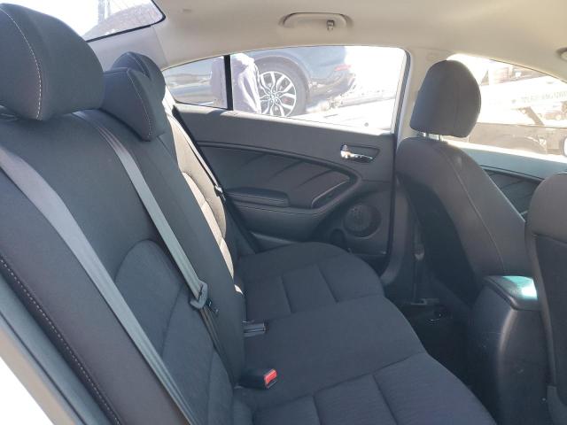 Photo 10 from auction – 2016 KIA FORTE LX with VIN KNAFK4A65G5605897