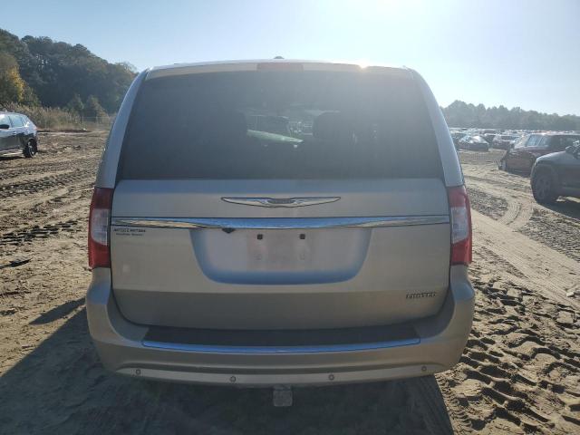 Photo 6 from auction – 2014 CHRYSLER TOWN & COU with VIN 2C4RC1GG4ER133476
