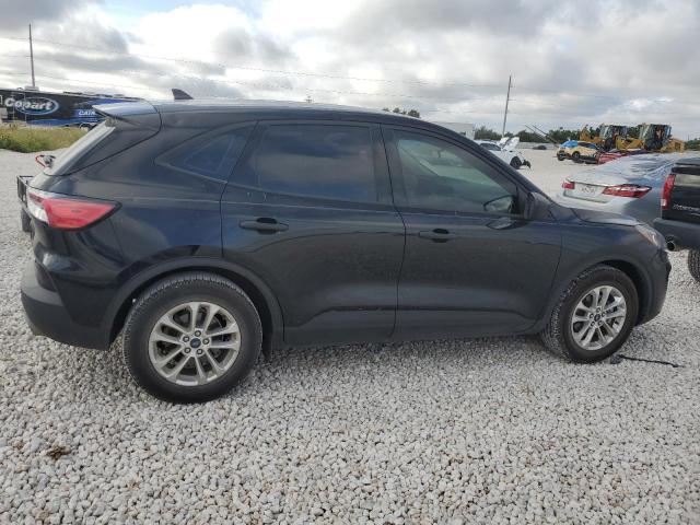 Photo 3 from auction – 2020 FORD ESCAPE S with VIN 1FMCU0F60LUB91411