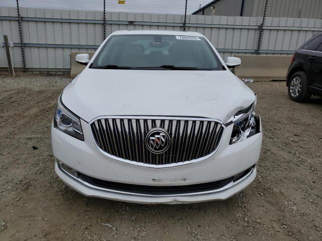 Photo 5 from auction – 2016 BUICK LACROSSE with VIN 1G4GB5G32GF119757