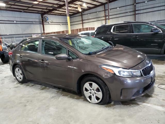 Photo 4 from auction – 2017 KIA FORTE LX with VIN 3KPFK4A71HE119167