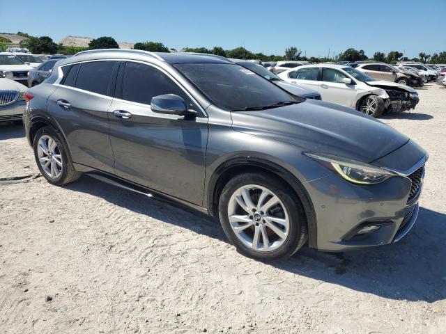 Photo 4 from auction – 2017 INFINITI QX30 BASE with VIN SJKCH5CP7HA034676