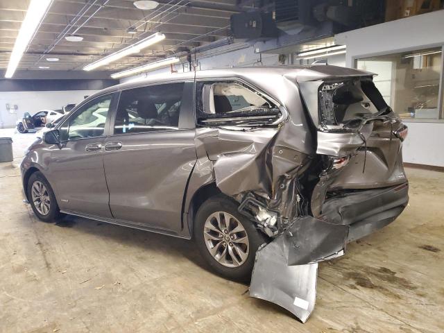 Photo 2 from auction – 2021 TOYOTA SIENNA LE with VIN 5TDKRKEC2MS046039