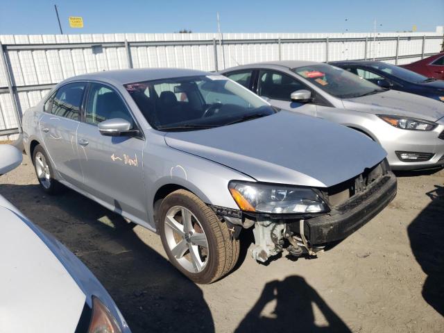 Photo 4 from auction – 2012 VOLKSWAGEN PASSAT SE with VIN 1VWBP7A32CC076521
