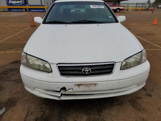 Photo 5 from auction – 2000 TOYOTA CAMRY CE with VIN 4T1BG22K3YU934698