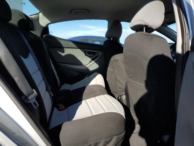 Photo 10 from auction – 2012 HYUNDAI ELANTRA GL with VIN 5NPDH4AE5CH071262