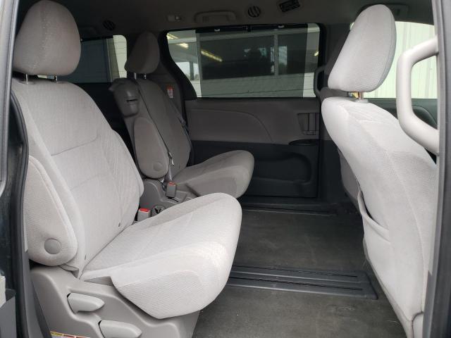 Photo 11 from auction – 2016 TOYOTA SIENNA LE with VIN 5TDKK3DC2GS761855