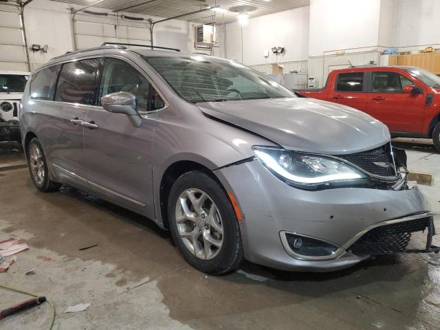 Photo 4 from auction – 2017 CHRYSLER PACIFICA L with VIN 2C4RC1GG1HR528932