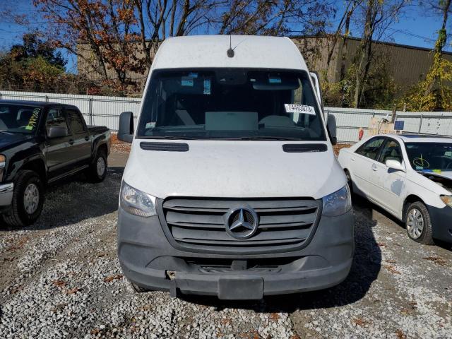Photo 5 from auction – 2019 MERCEDES-BENZ SPRINTER 2 with VIN WD3PF1CD3KT005478