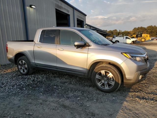 Photo 4 from auction – 2017 HONDA RIDGELINE with VIN 5FPYK3F69HB018544