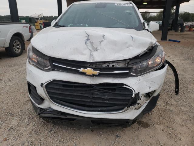 Photo 5 from auction – 2017 CHEVROLET TRAX LS with VIN 3GNCJKSB4HL225371