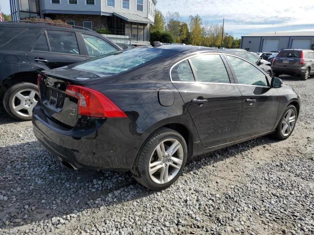 Photo 3 from auction – 2015 VOLVO S60 PREMIE with VIN YV1612TB8F1310779