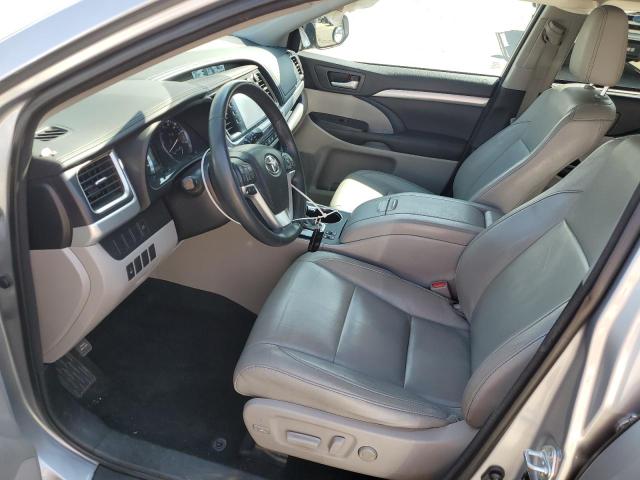 Photo 7 from auction – 2016 TOYOTA HIGHLANDER with VIN 5TDKKRFHXGS134851